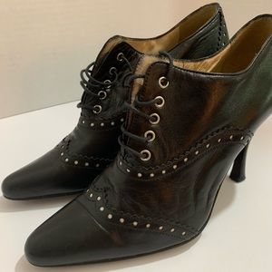 Dolce & Gabbana black leather boots Size 37 /US 7